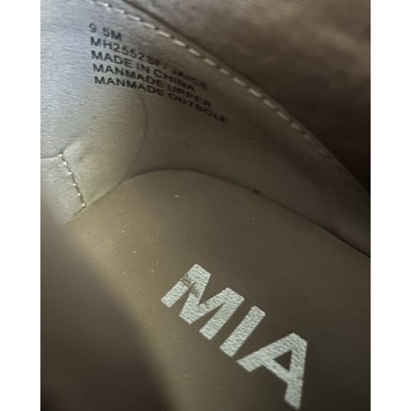 MIA NEW Jaice Side Zip Braid Detail Round Toe Ankle Bootie Taupe Size 9.5 - Picture 6 of 10